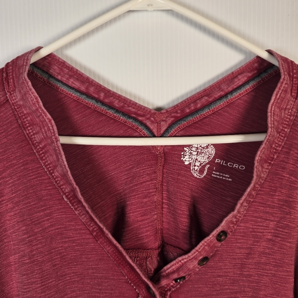 Pilcro Boho Henley Top Skater Streetwear Stretchy Distressed Faded Red Size L - Picture 5 of 14